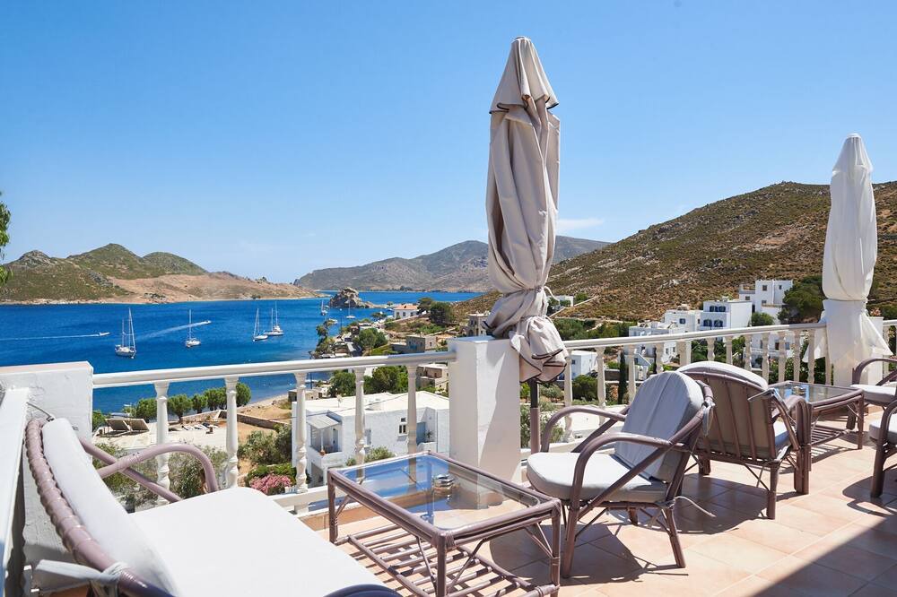 Photo of Outdoor in Grikos