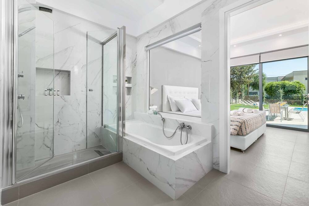 Photo of Bedroom in Lardos