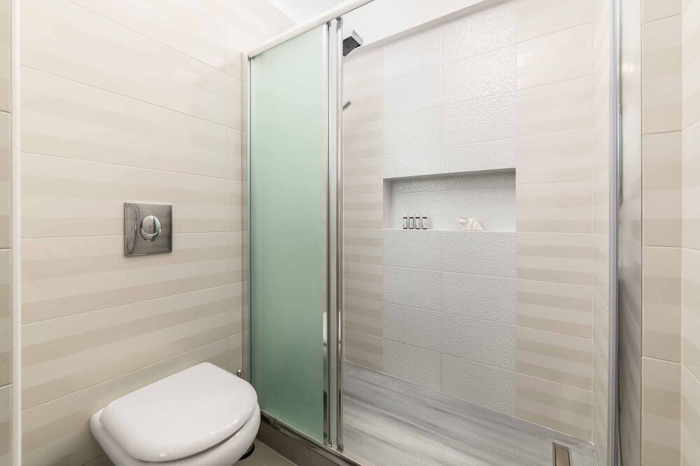 Photo of Bathroom in Lardos