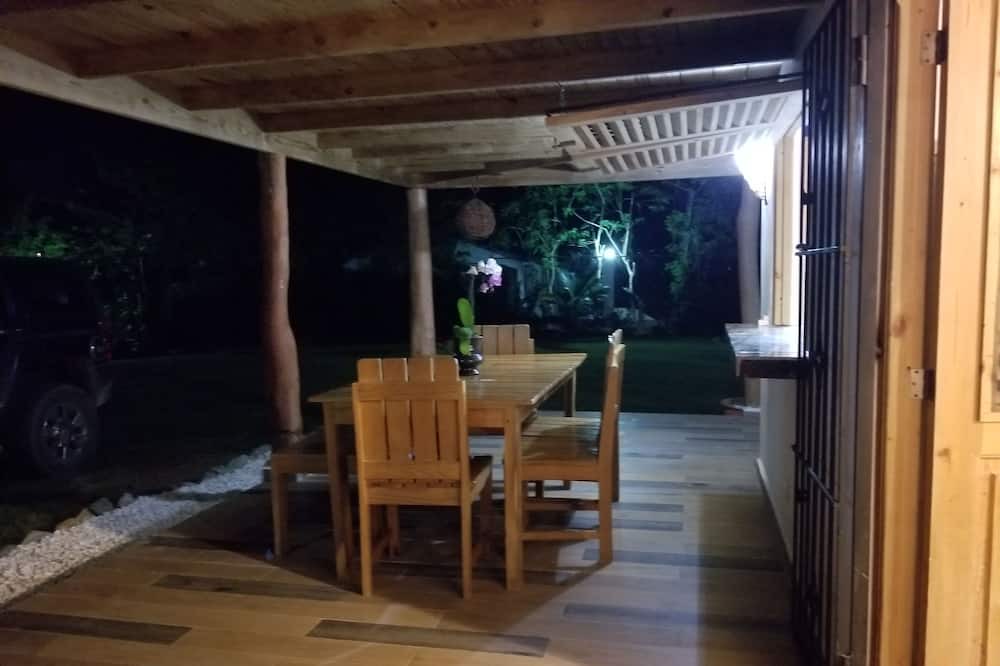 Photo of Patio Balcony in El Centro