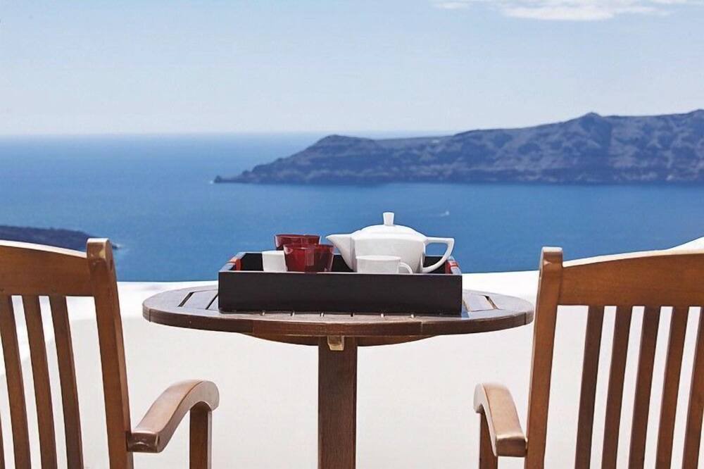 Photo of Patio Balcony in Firostefani