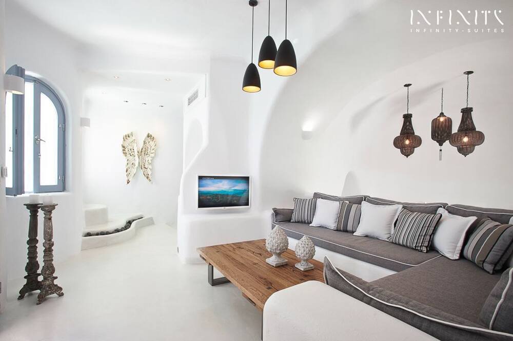 Photo of Livingroom in Firostefani