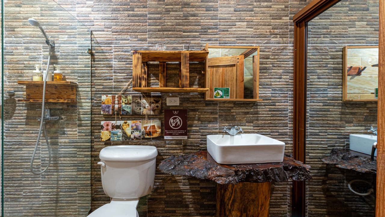 Photo of Bathroom in Pedernales