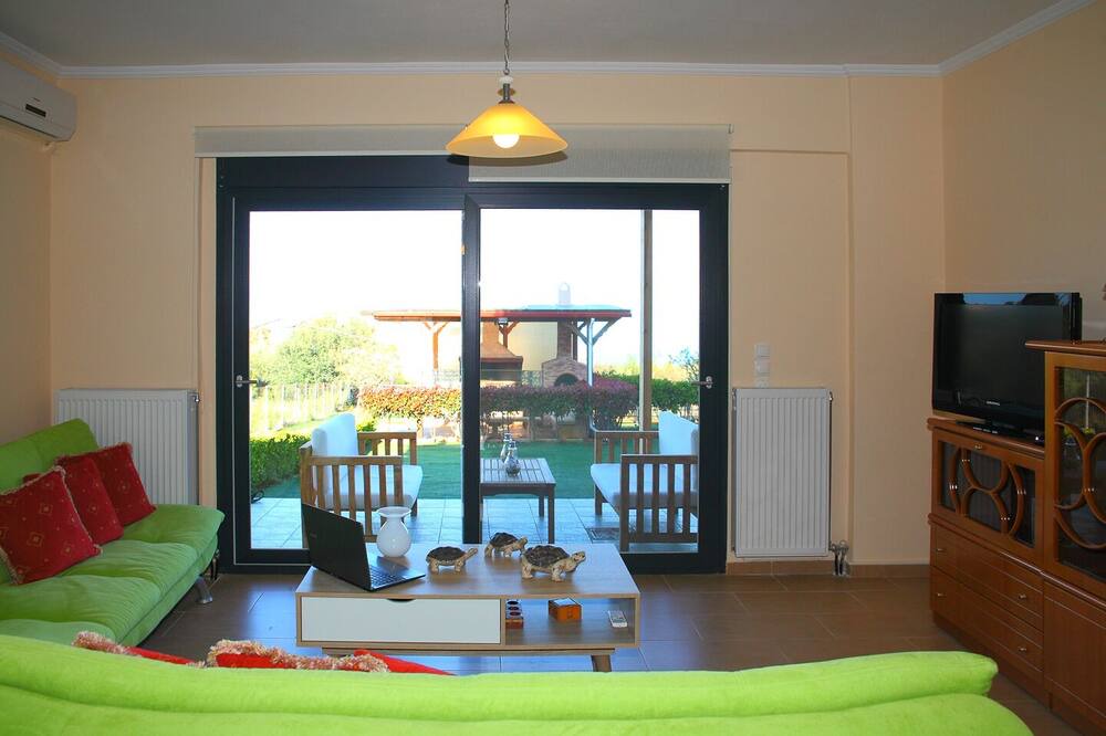 Photo of Livingroom in Theologos