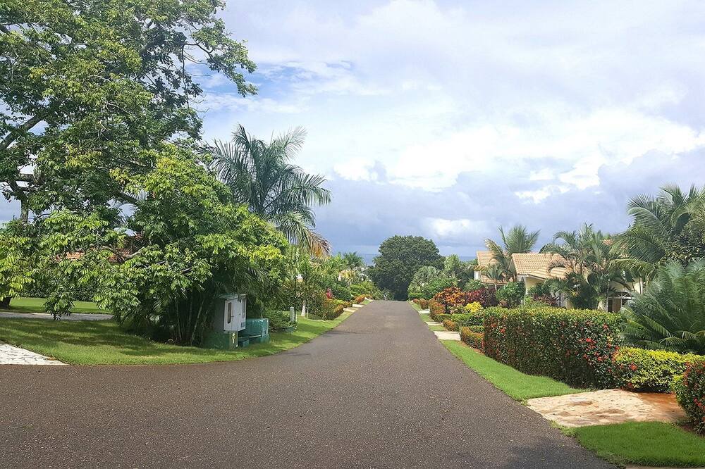 Photo of Outdoor in Urbanizacion Tavarez