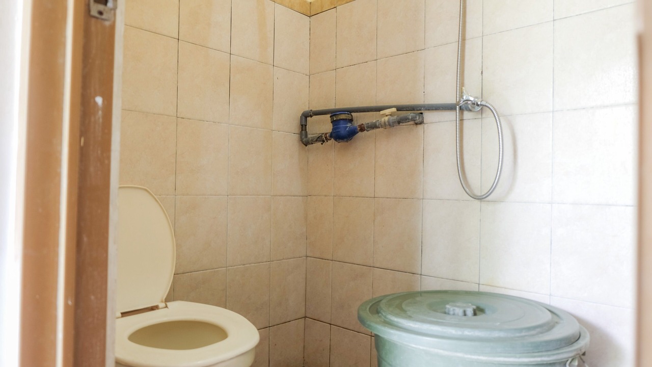 Photo of Bathroom in Delod Peken