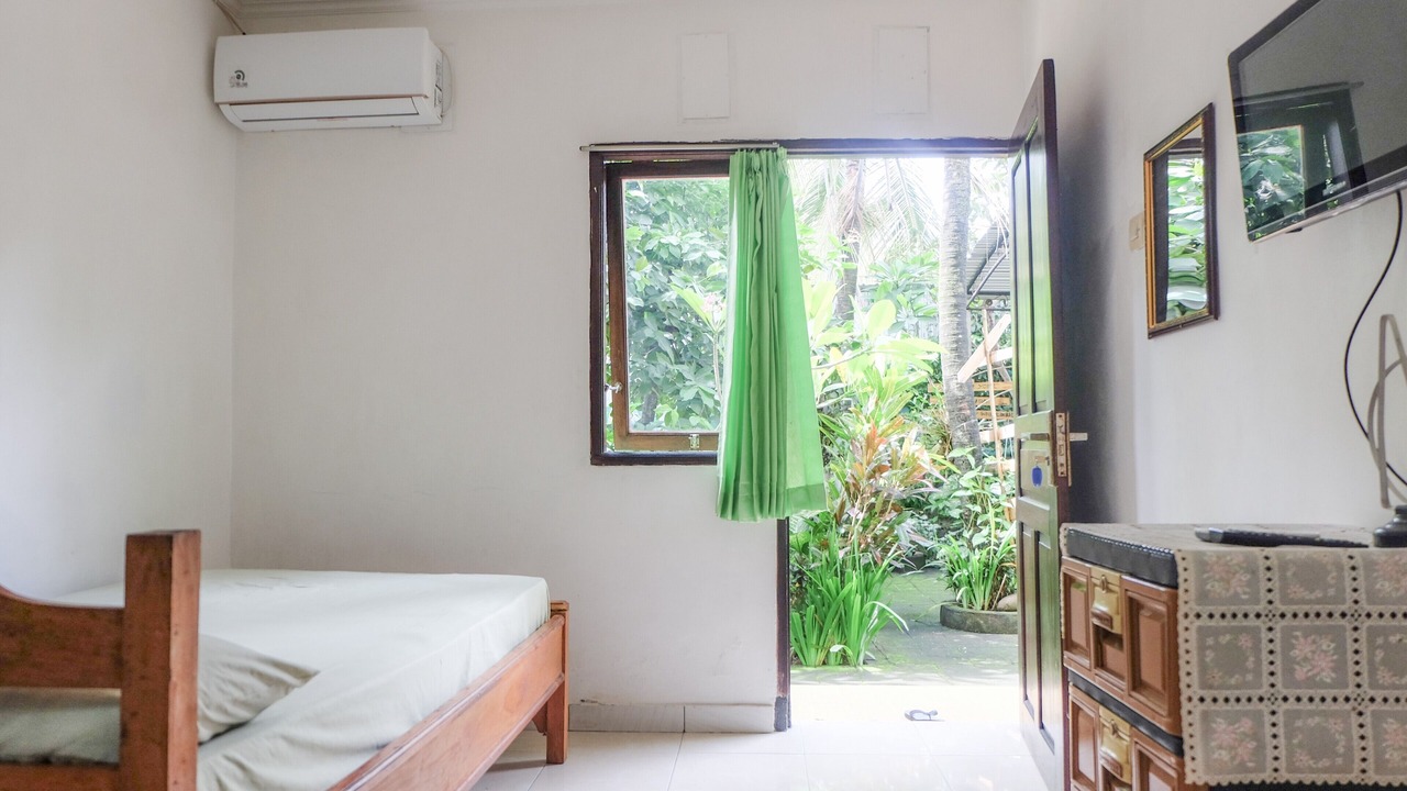 Photo of Bedroom in Delod Peken