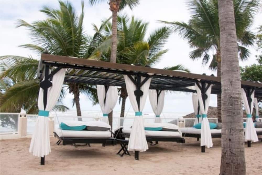 Photo of Outdoor in Los Maestros
