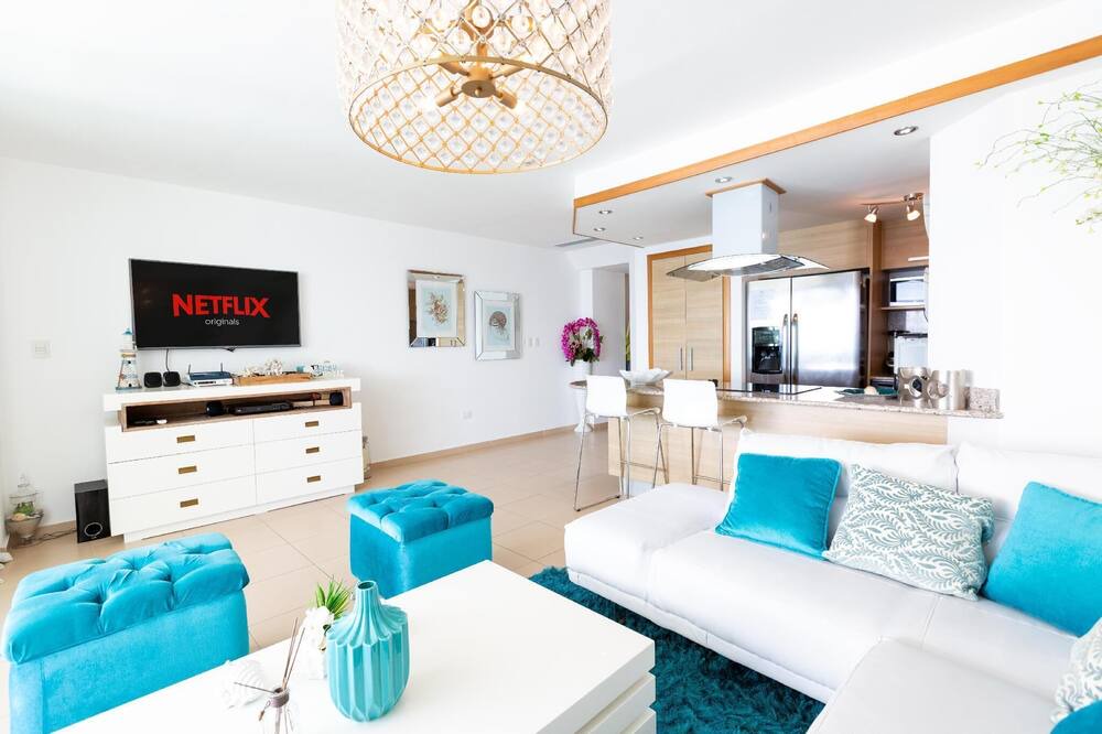 Photo of Livingroom in Villas Del Mar