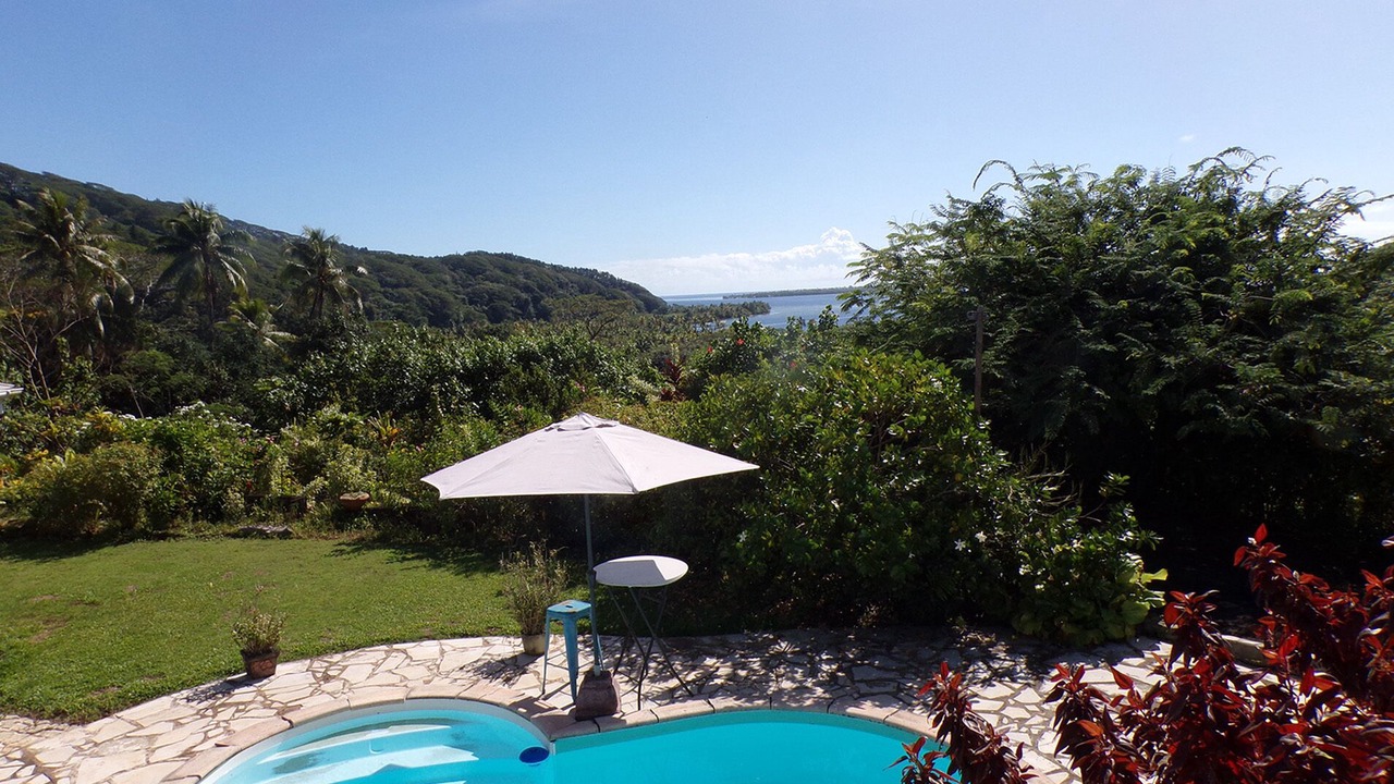 Photo of Outdoor in Teahupoo