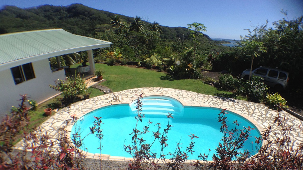 Photo of Outdoor in Teahupoo