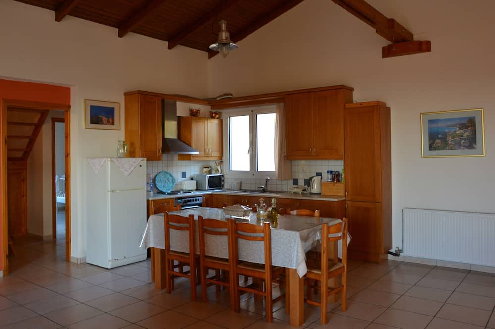 Photo of Others in Stamnoi
