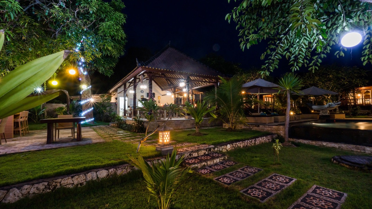 Photo of Outdoor in Mushroom Bay