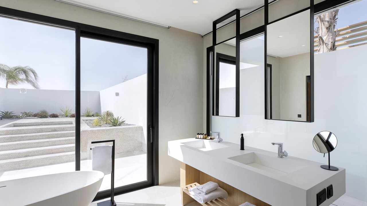 Photo of Bathroom in Marmari