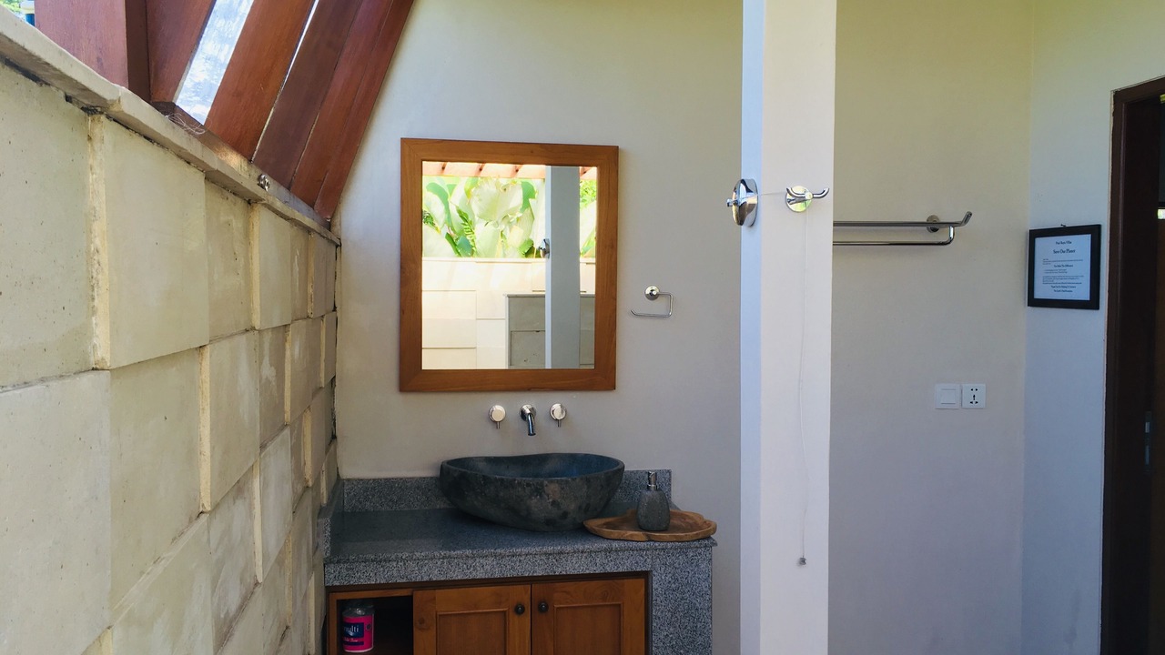 Photo of Bathroom in Sambahan