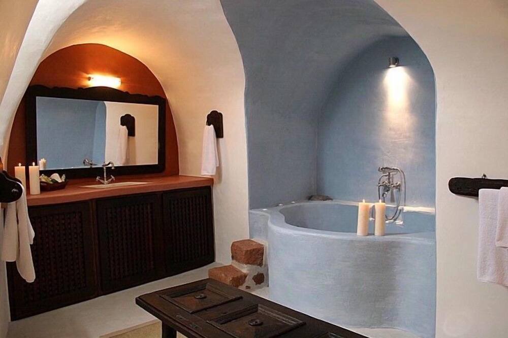 Photo of Bathroom in Megalochori