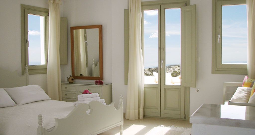Photo of Bedroom in Imerovigli