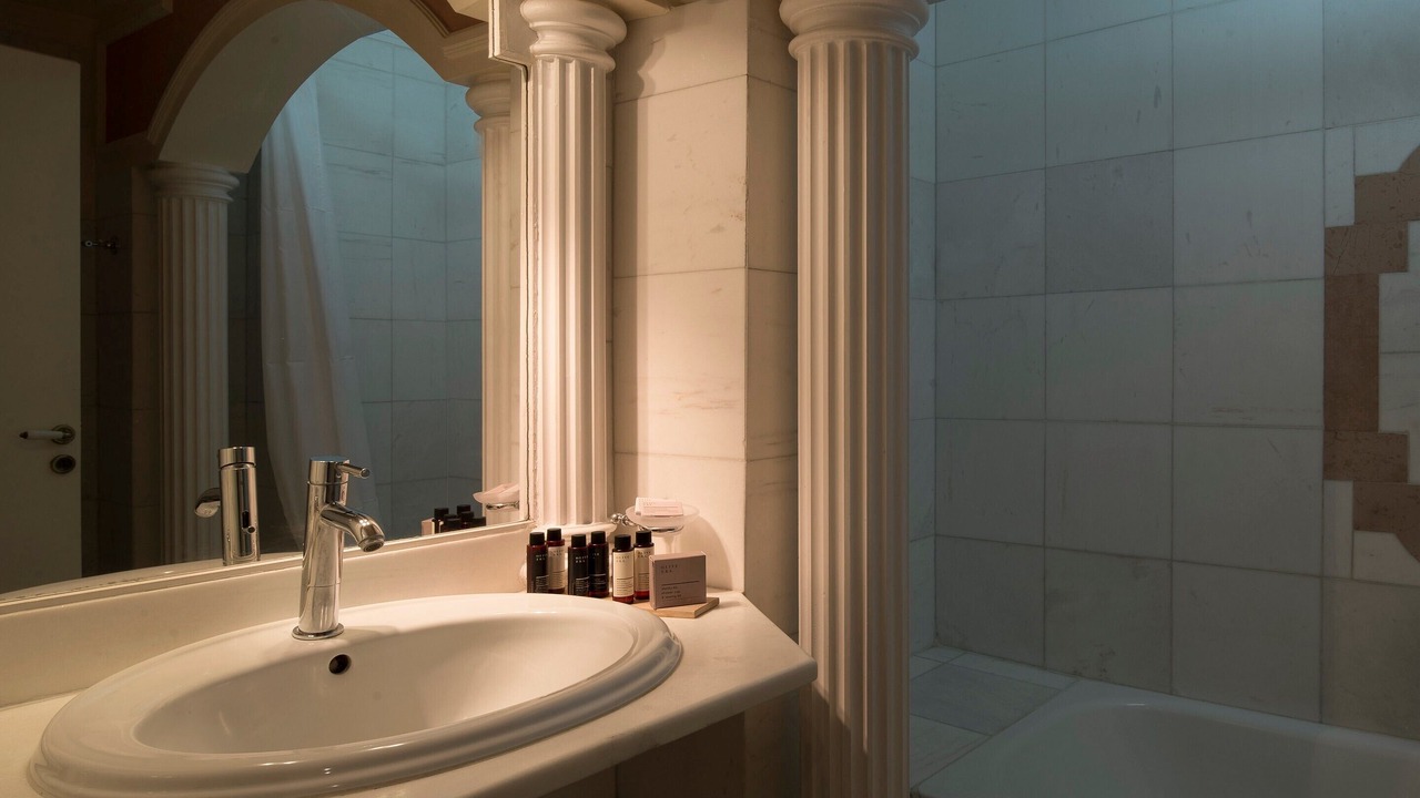 Photo of Bathroom in Rhodes Town