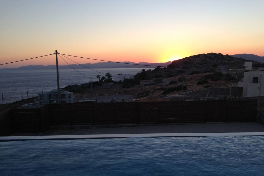 Photo of Outdoor in Pefkos