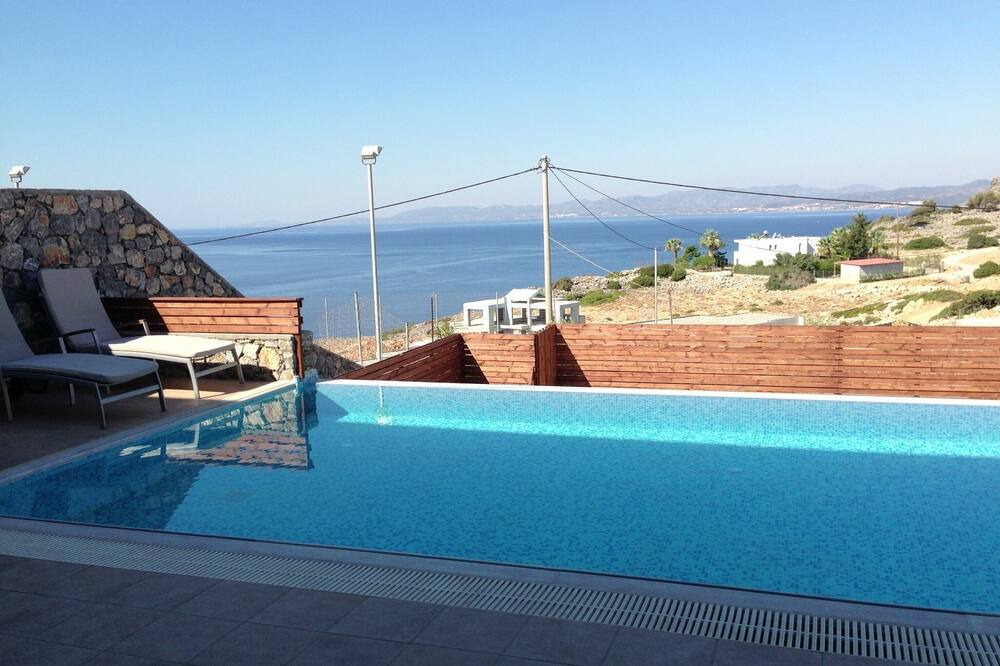 Photo of Outdoor in Pefkos