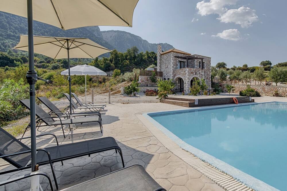 Photo of Outdoor in Salakos