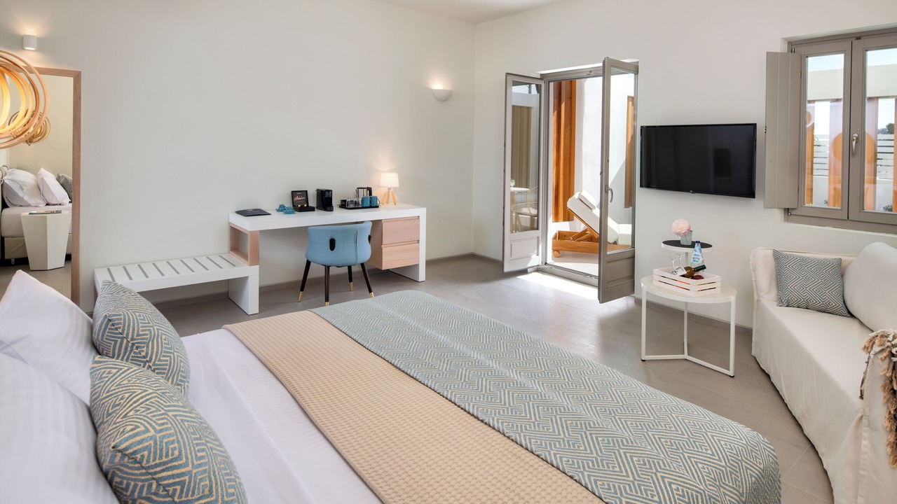 Photo of Bedroom in Perissa