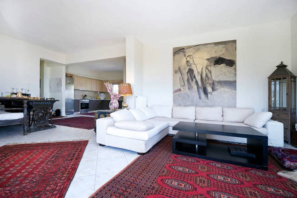 Photo of Livingroom in Souda
