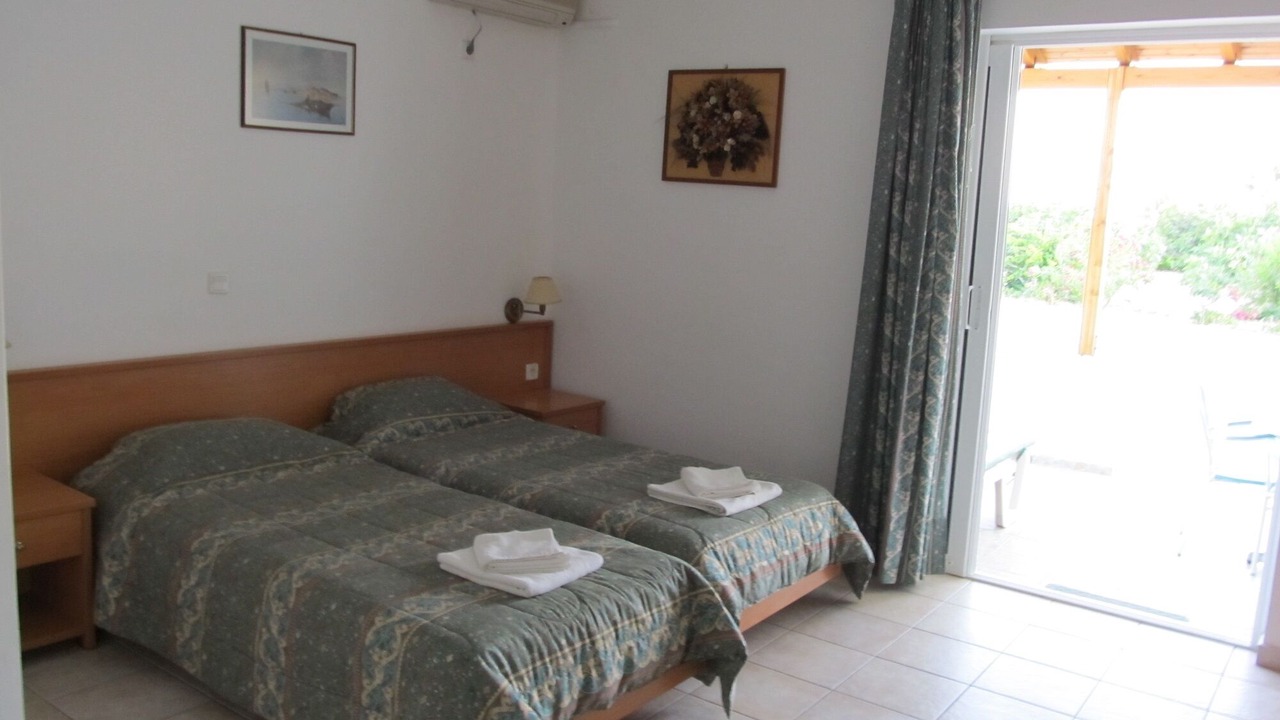 Photo of Others in Pefkos