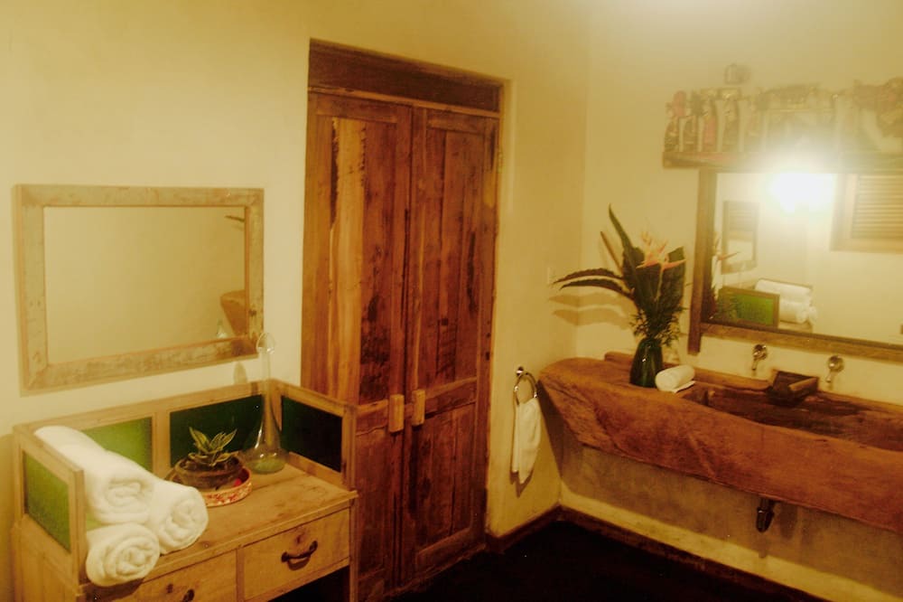 Photo of Bedroom in Suraberata