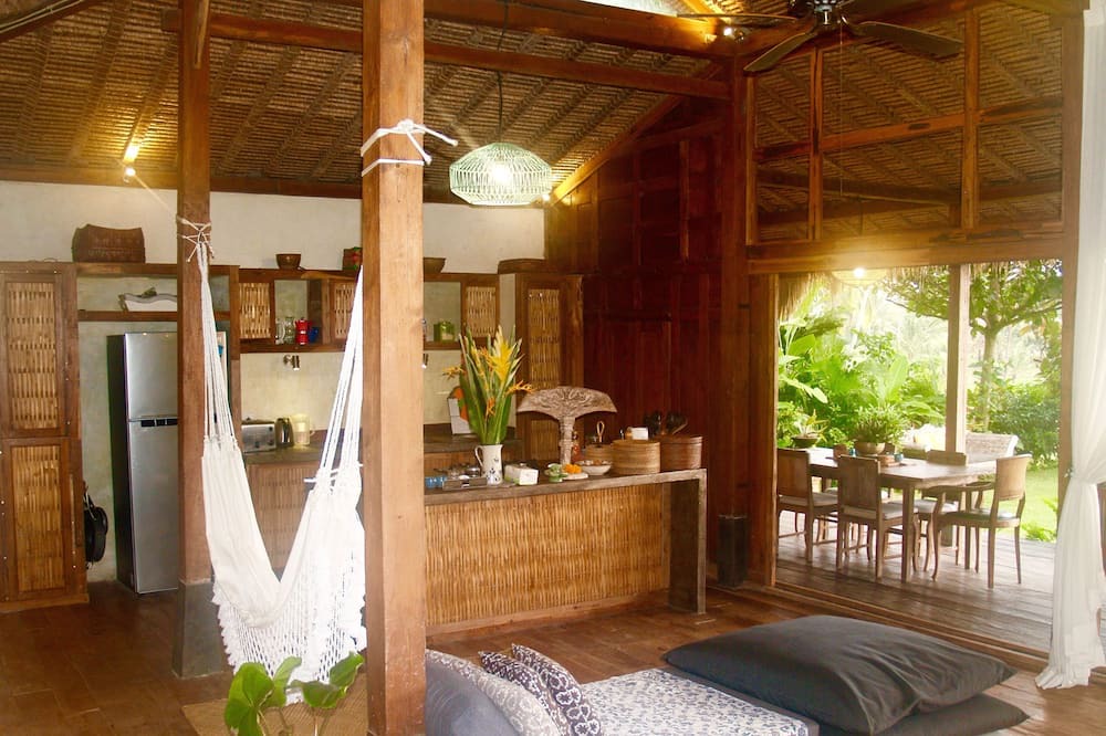 Photo of Outdoor in Suraberata