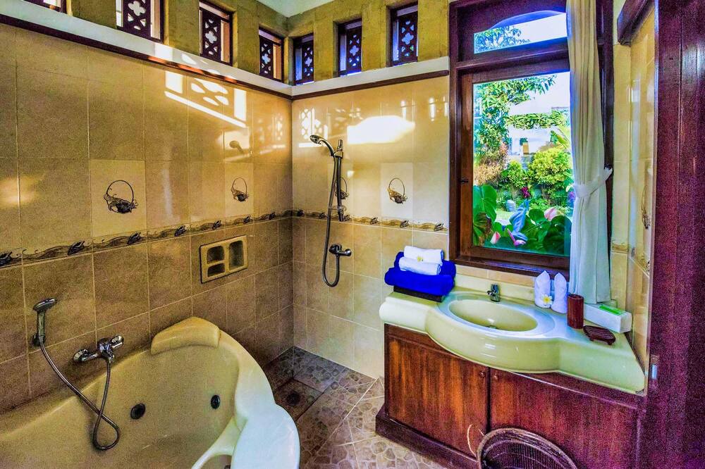 Photo of Bathroom in Jimbaran Bay