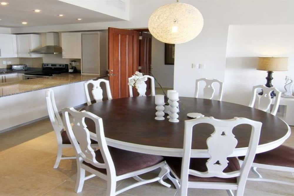 Photo of Kitchen in Cap Cana Marina