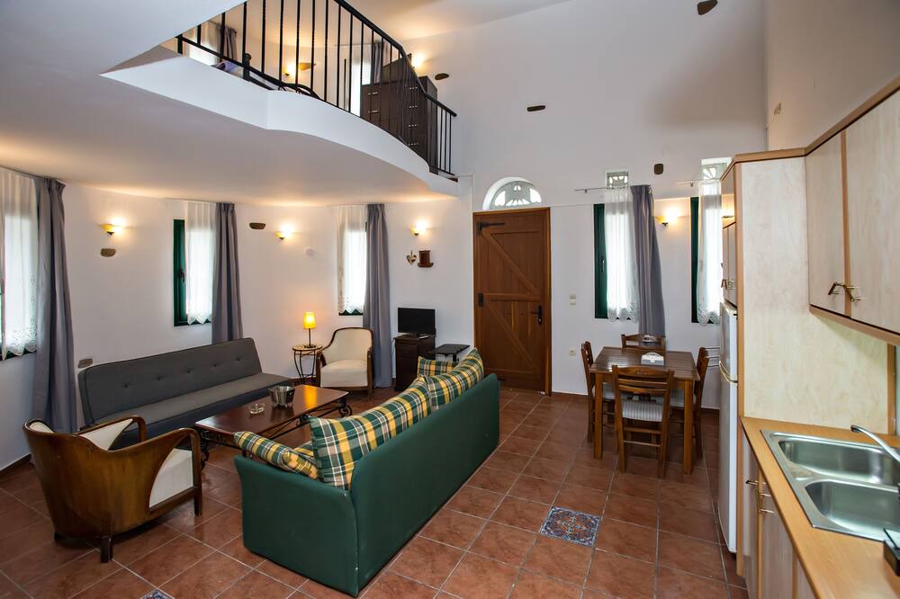 Photo of Livingroom in Tinos Town