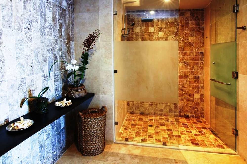Photo of Bathroom in Cap Cana Marina