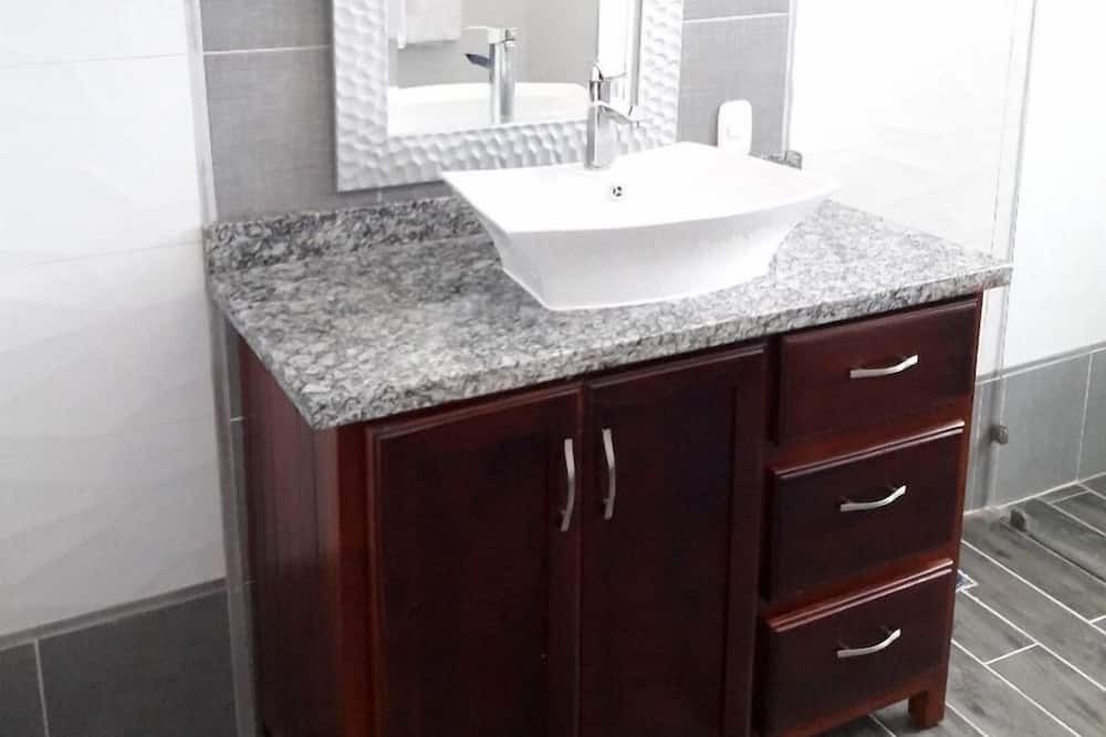 Photo of Bathroom in Cabrera