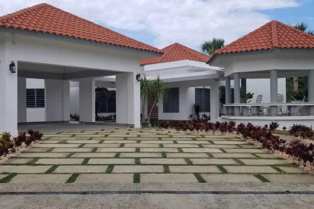 Photo of Patio Balcony in Cabrera