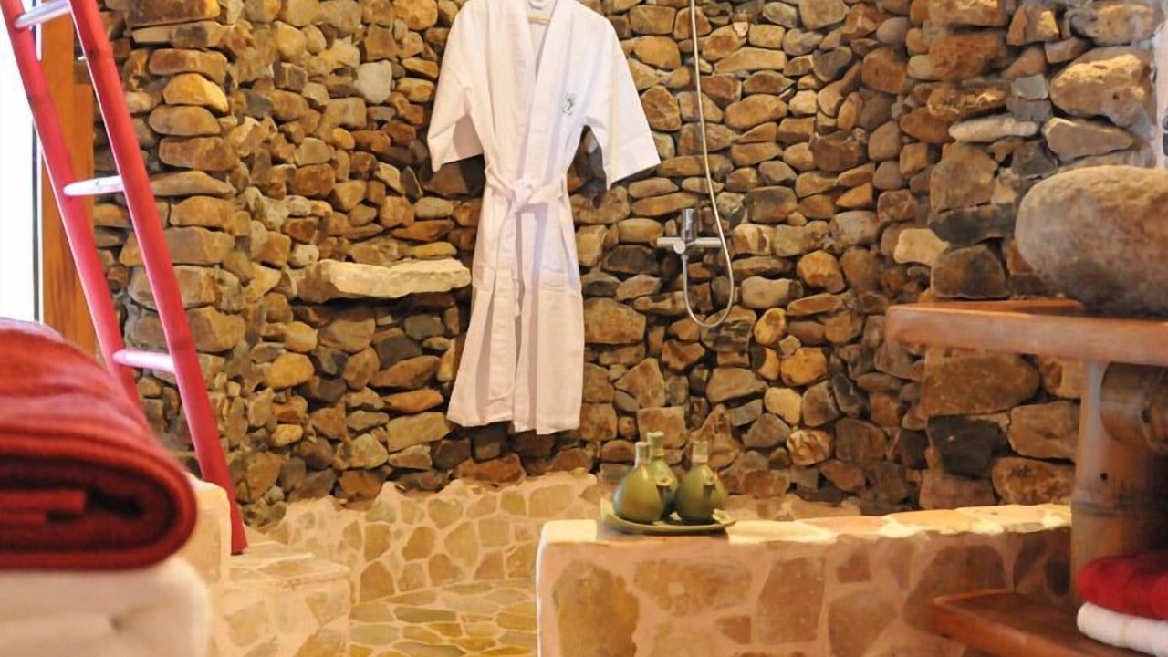 Photo of Bathroom in Teavaro