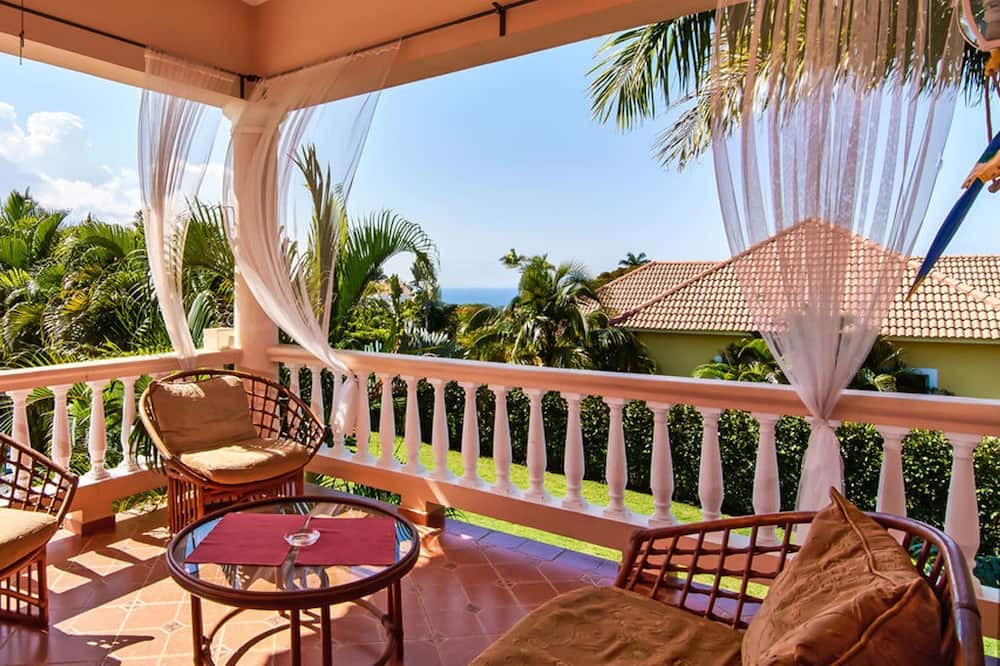 Photo of Patio Balcony in Urbanizacion Tavarez