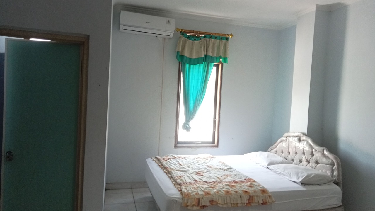 Photo of Bedroom in Delod Peken