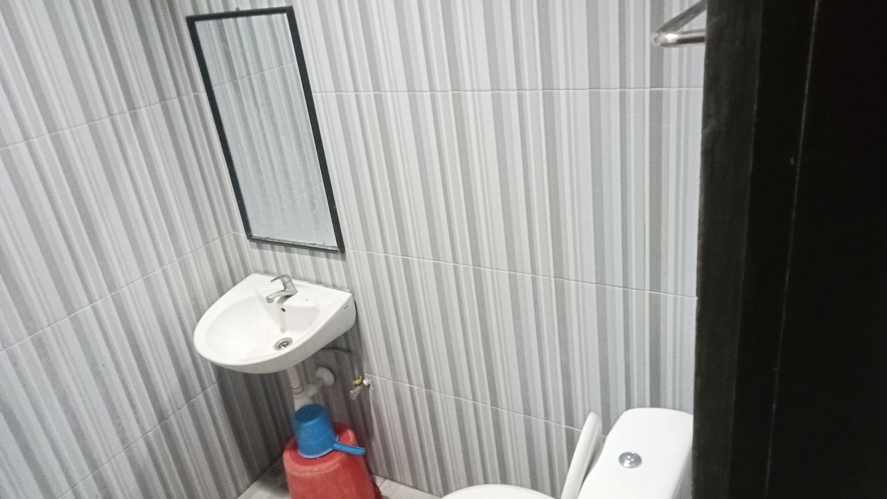 Photo of Bathroom in Delod Peken