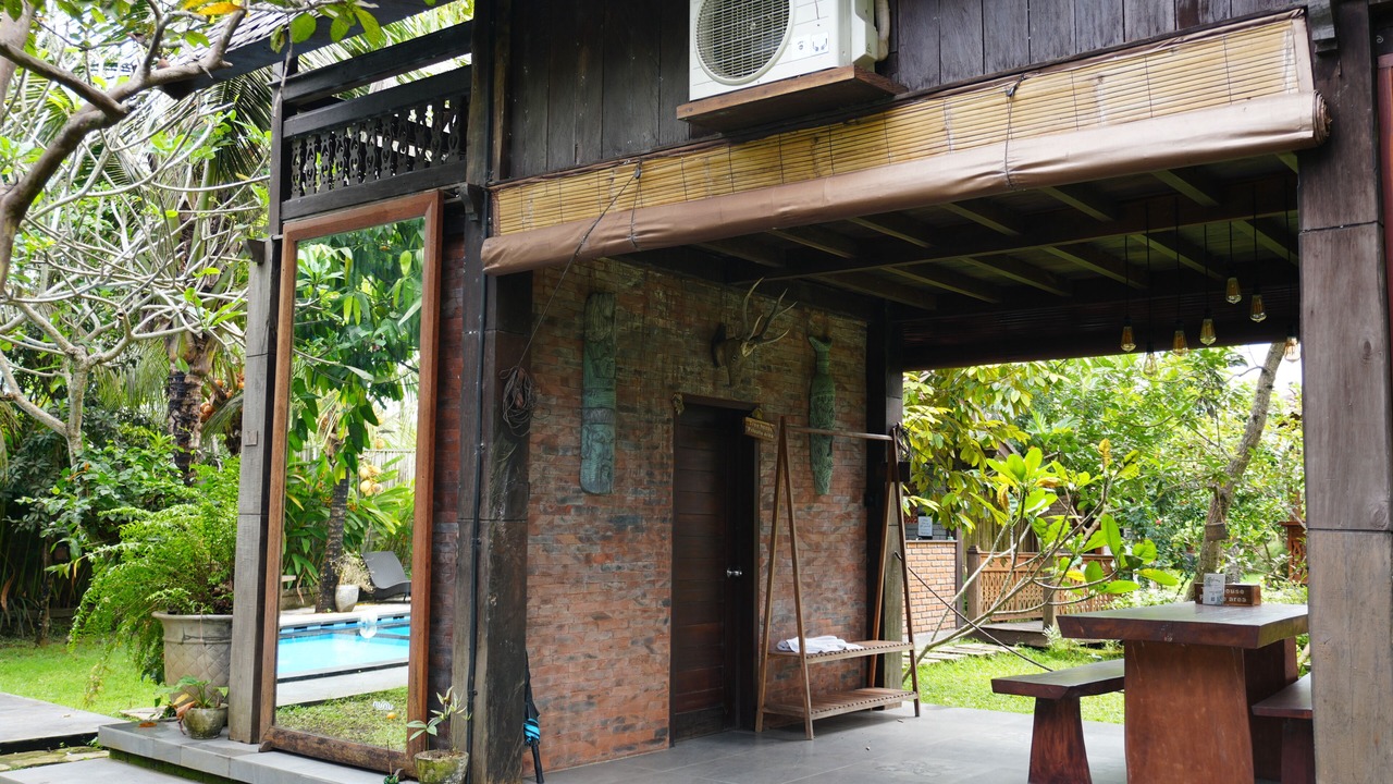 Photo of Patio Balcony in Nyambu