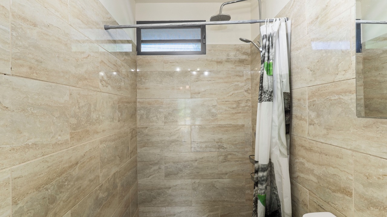 Photo of Bathroom in To'ahotu