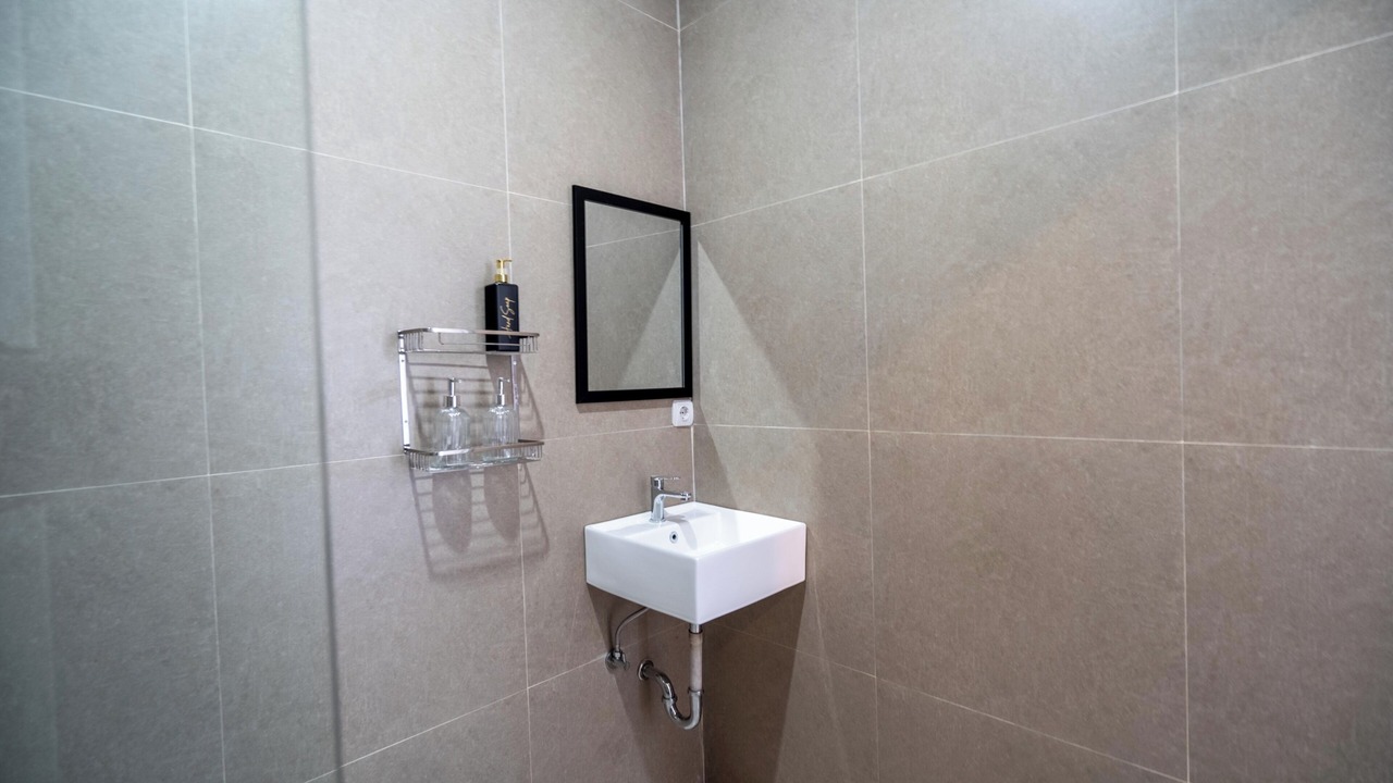 Photo of Bathroom in Kelating