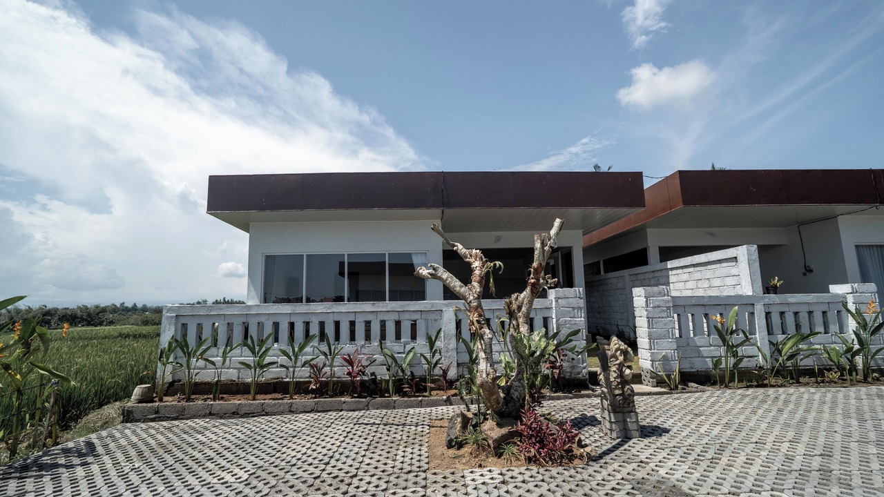 Photo of Outdoor in Kelating