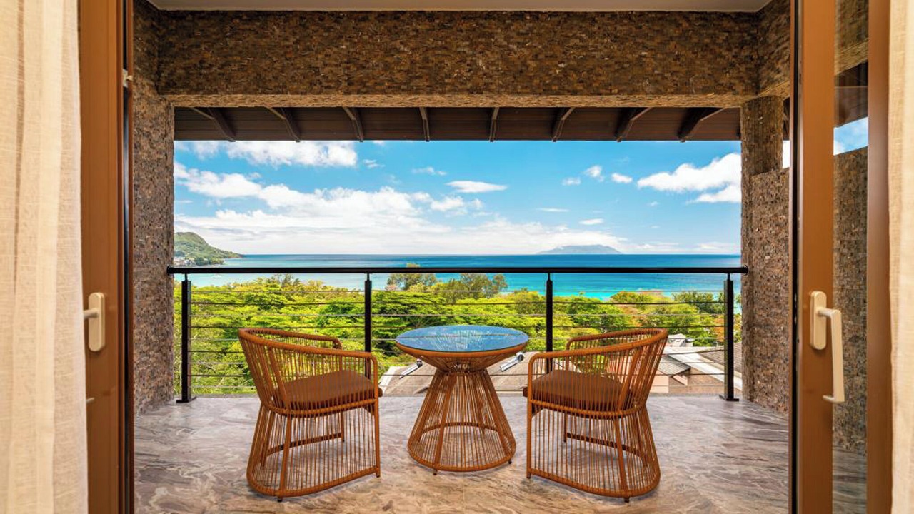 Photo of Patio Balcony in Mare Anglaise