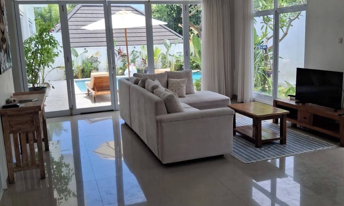 Photo of Livingroom in Umeanyar