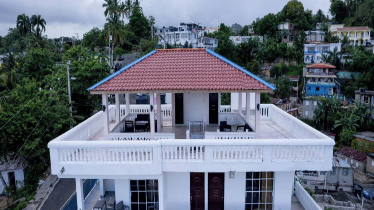 Photo of Patio Balcony in Barrio La Fortaleza Vieja