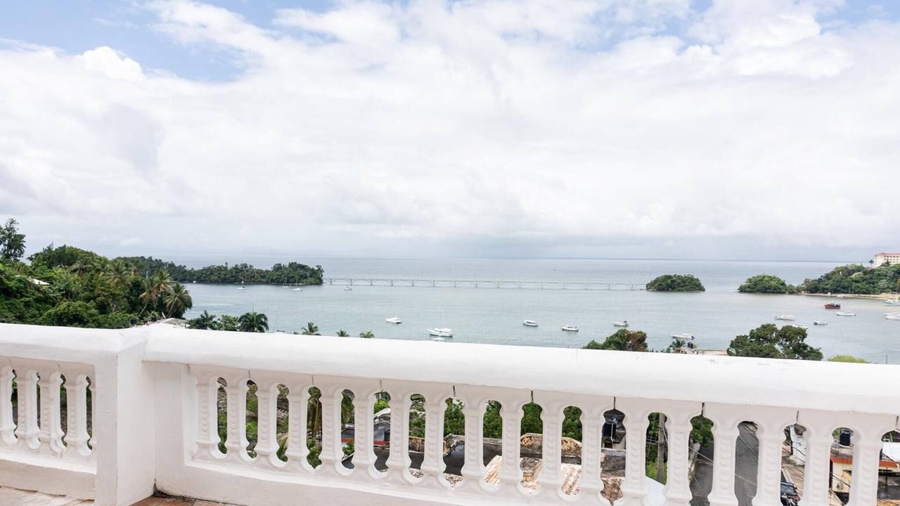 Photo of Patio Balcony in Barrio La Fortaleza Vieja
