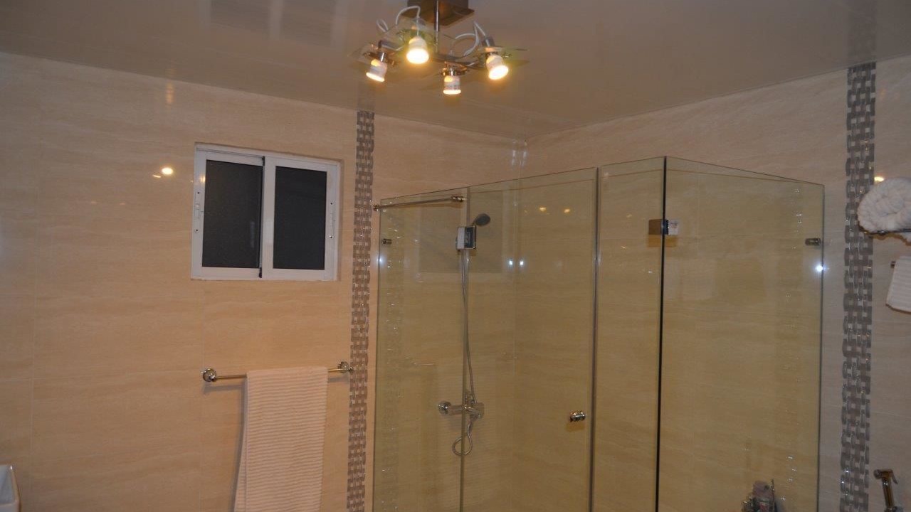 Photo of Bathroom in Evaristo Morales