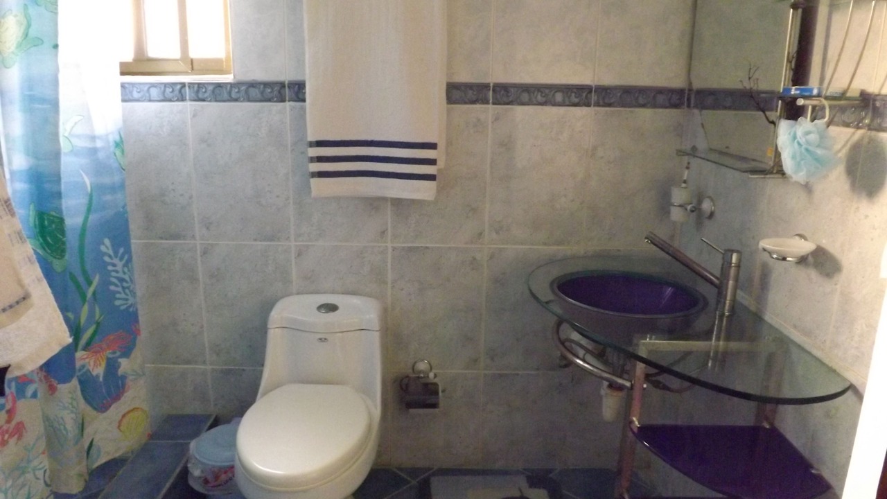 Photo of Bathroom in Los Cerros